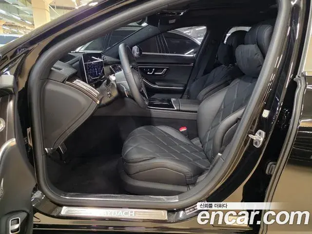 Mercedes-Benz S-Class 2025 — Фото 17/20