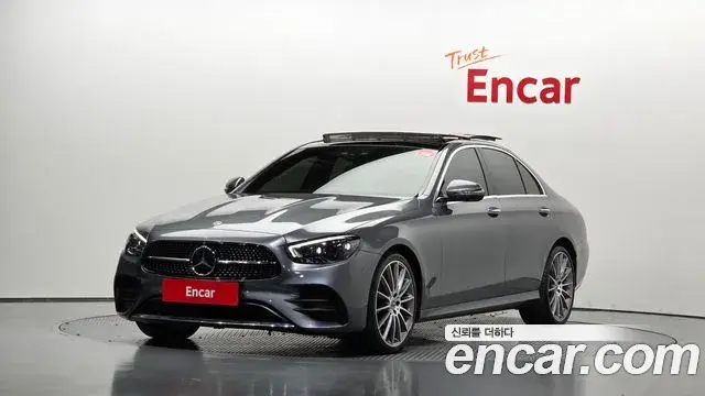 Mercedes-Benz E-Class 2022 — Фото 10/20