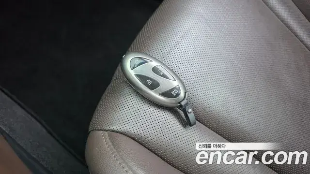 Hyundai Grandeur 2023 — Фото 18/20