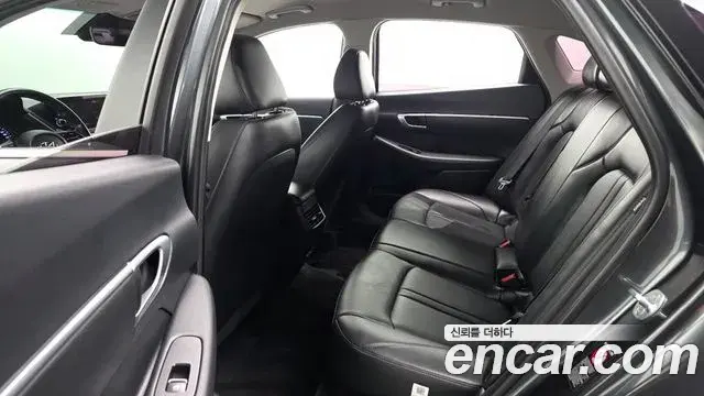 Hyundai Sonata 2019 — Фото 11/20