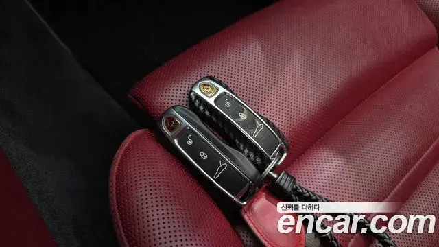 Porsche Panamera 2018 — Фото 16/20