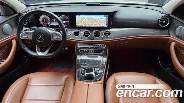 Mercedes-Benz E-Class 2019 — Фото 7/20