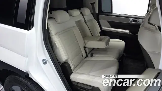 Hyundai Santa Fe 2024 — Фото 11/20