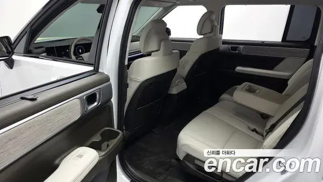 Hyundai Santa Fe 2024 — Фото 12/20