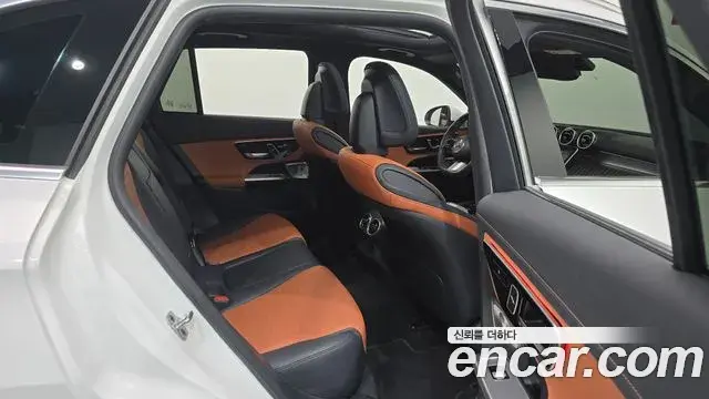 Mercedes-Benz GLC-Class 2023 — Фото 11/20