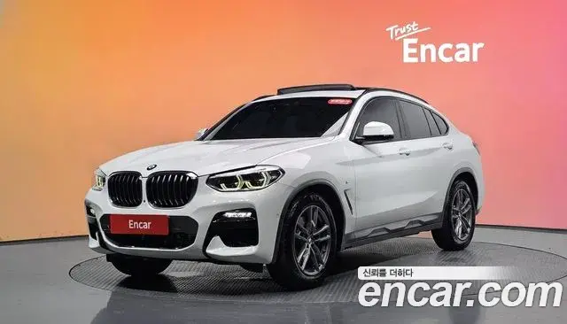 BMW X4 2020 — Фото 1/20