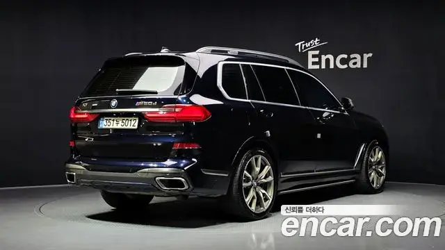 BMW X7 2019 — Фото 1/20