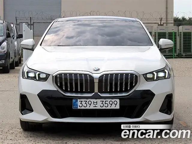 BMW 5 Series 2025 — Фото 20/20