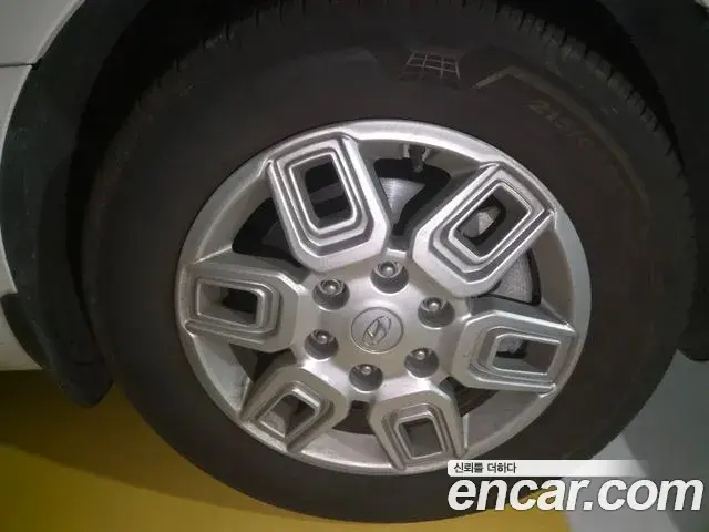 Hyundai Staria 2022 — Фото 4/19