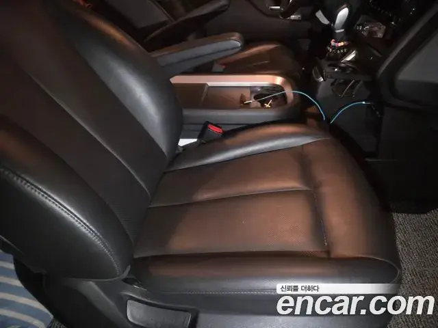 Hyundai Staria 2022 — Фото 9/19