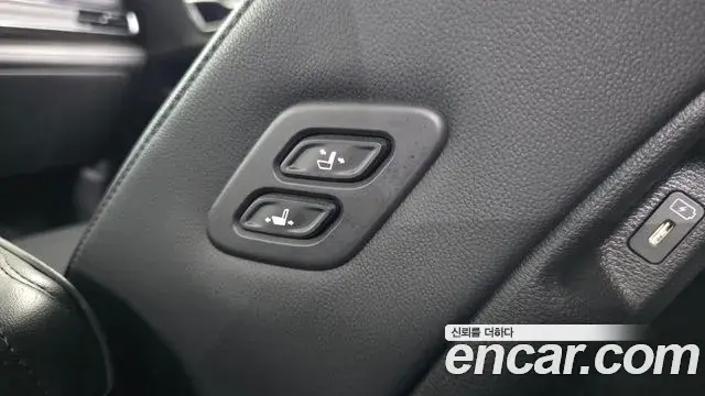 Kia Sportage 2024 — Фото 18/20