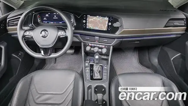 Volkswagen Jetta 2021 — Photo 16/33