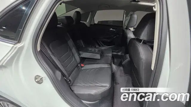 Volkswagen Jetta 2021 — Photo 24/33