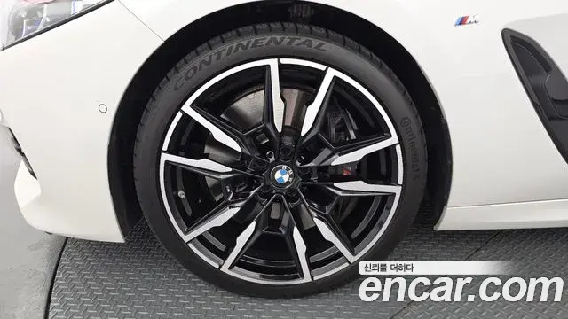BMW 8 Series 2025 — Şəkil 4/20
