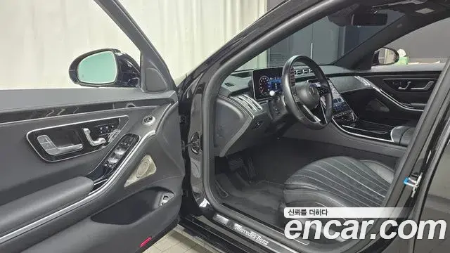 Mercedes-Benz S-Class 2021 — Фото 10/20