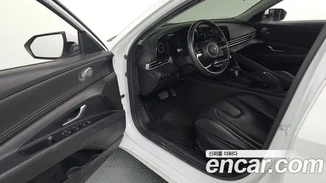 Hyundai Avante 2023 — Фото 11/20