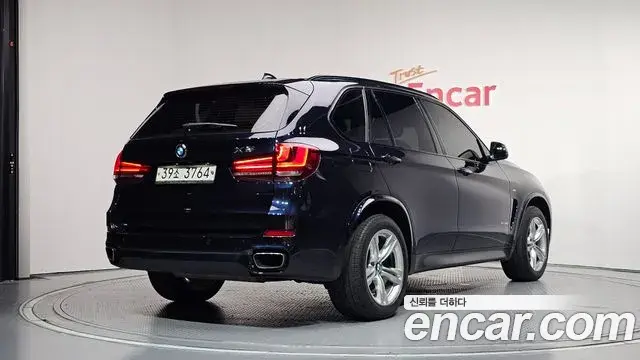 BMW X5 2018 — Фото 2/20