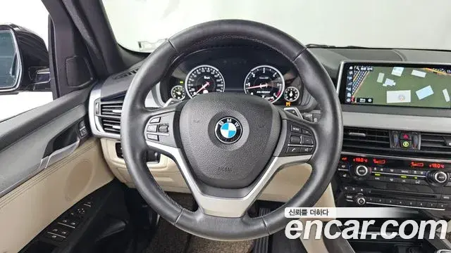 BMW X5 2018 — Фото 13/20
