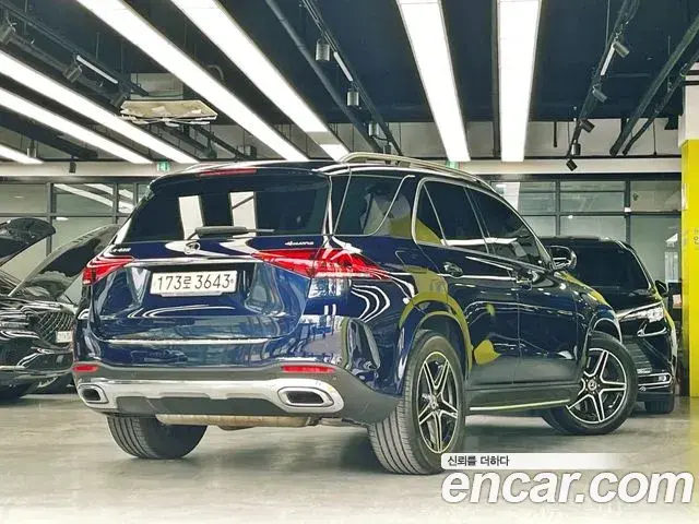 Mercedes-Benz GLE-Class 2020 — Фото 1/20