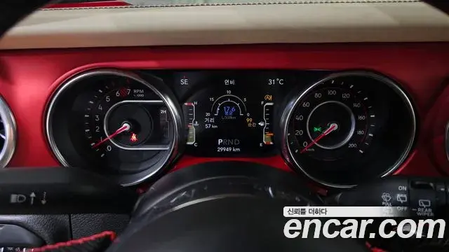 Jeep Wrangler 2019 — Фото 8/20