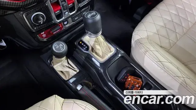Jeep Wrangler 2019 — Фото 9/20