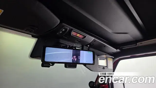 Jeep Wrangler 2019 — Фото 19/20