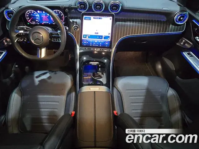 Mercedes-Benz GLC-Class 2025 — Photo 7/19