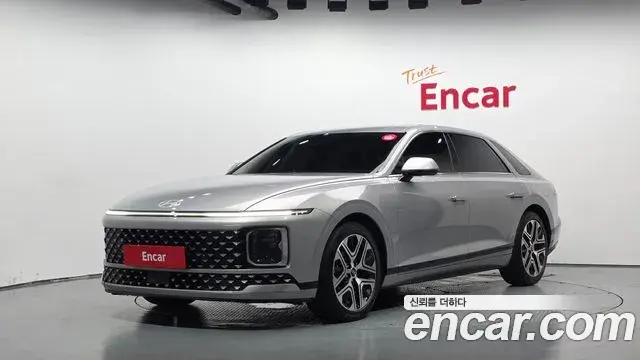 Hyundai Grandeur 2022 — Фото 1/20