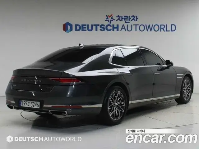 Genesis G90 2022 — Фото 1/20