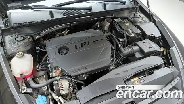 Hyundai Sonata 2022 — Фото 6/20