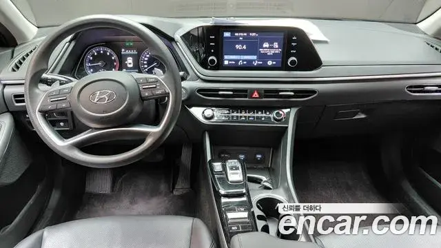 Hyundai Sonata 2022 — Фото 7/20