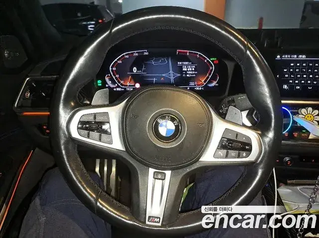BMW 3 Series 2019 — Фото 11/17