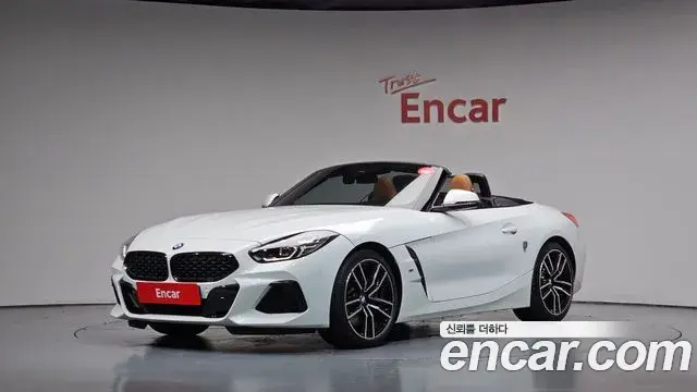 BMW Z4 2022 — Фото 1/20