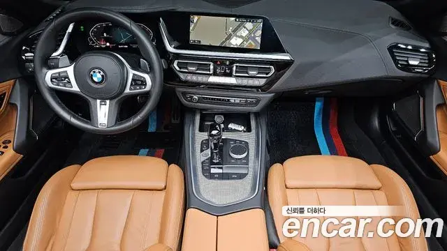 BMW Z4 2022 — Фото 7/20