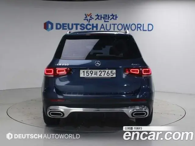 Mercedes-Benz GLB-Class 2020 — Фото 3/20