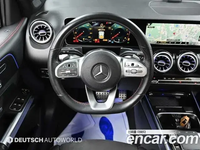 Mercedes-Benz GLB-Class 2020 — Фото 13/20