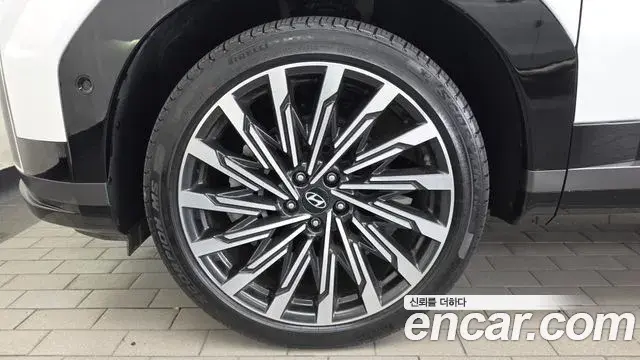Hyundai Santa Fe 2024 — Şəkil 5/20