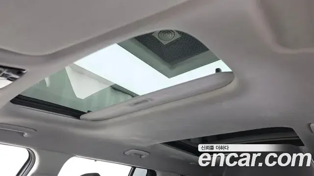 Hyundai Santa Fe 2024 — Şəkil 18/20
