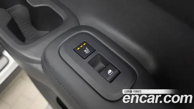 Hyundai Santa Fe 2024 — Şəkil 19/20