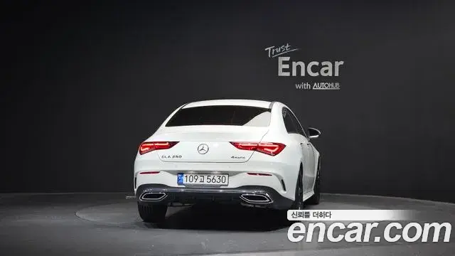 Mercedes-Benz CLA-Class 2023 — Фото 4/20