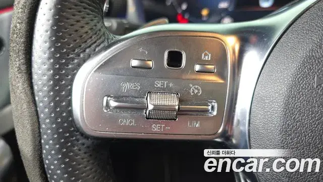 Mercedes-Benz CLA-Class 2021 — Фото 16/20