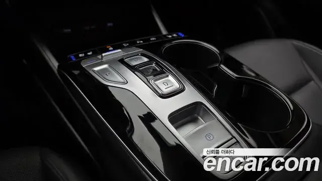 Hyundai The New Tucson 2022 — Фото 9/20