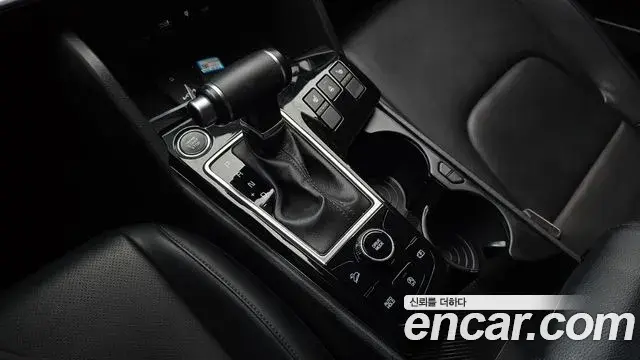 Kia Sportage 2021 — Фото 8/20