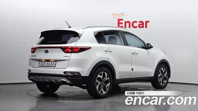 Kia Sportage The Bold 2019 — Фото 2/20