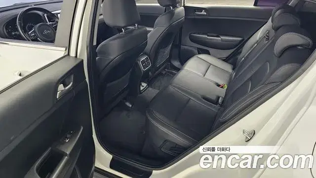 Kia Sportage The Bold 2019 — Фото 11/20