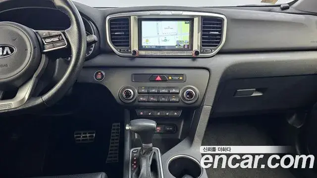 Kia Sportage The Bold 2019 — Фото 14/20