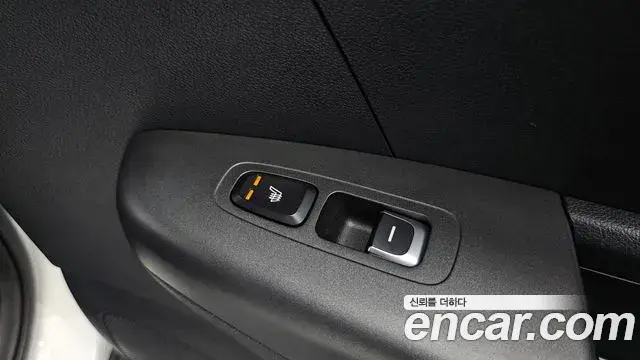Kia Sportage The Bold 2019 — Фото 17/20