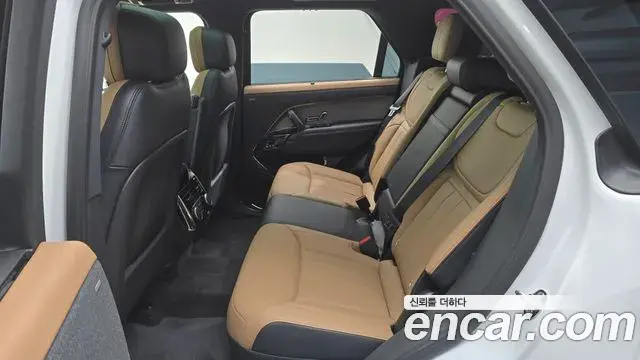 Land Rover Range Rover Sport 2026 — Фото 4/20