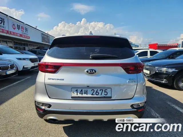 Kia Sportage The Bold 2019 — Фото 2/20