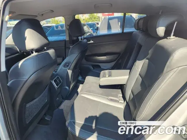 Kia Sportage The Bold 2019 — Фото 14/20